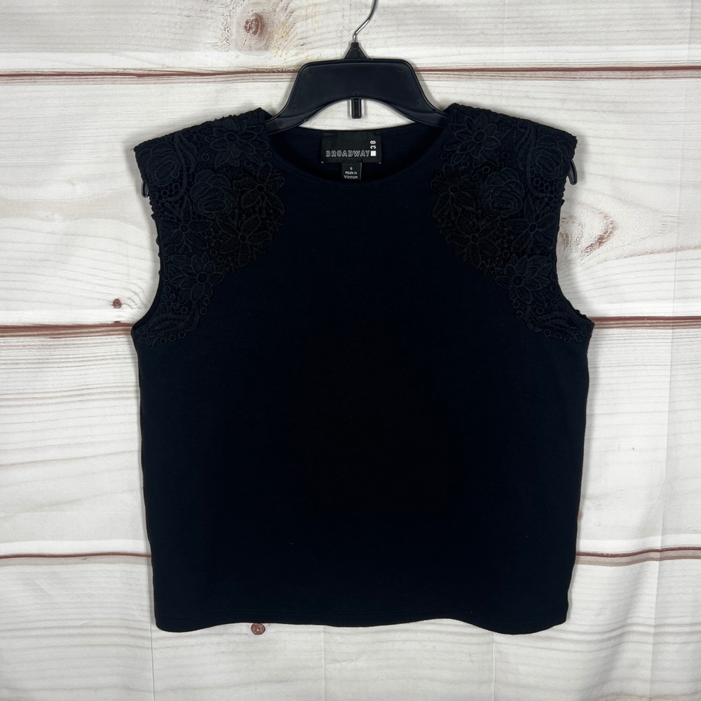 Broadway 38 Top Womens Small Black Solid Floral Lace Shoulder Sleeveless Tank